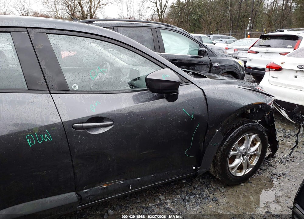 2016 MAZDA CX-3 SPORT VIN: JM1DKFB76G0132795