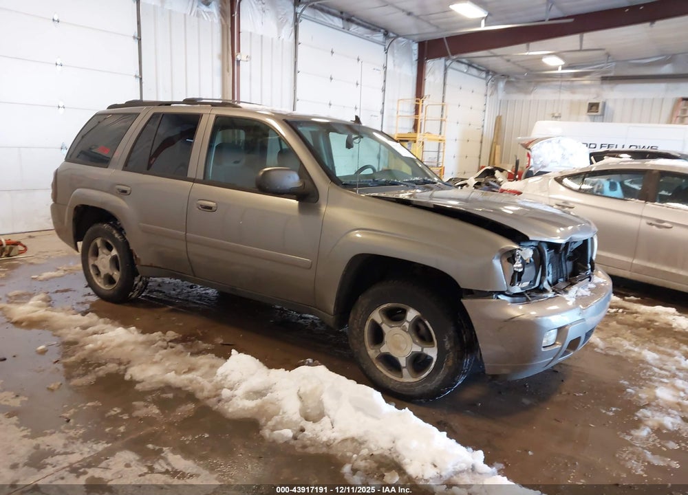 2008 CHEVROLET TRAILBLAZER LT VIN: 1GNDS13S182220852