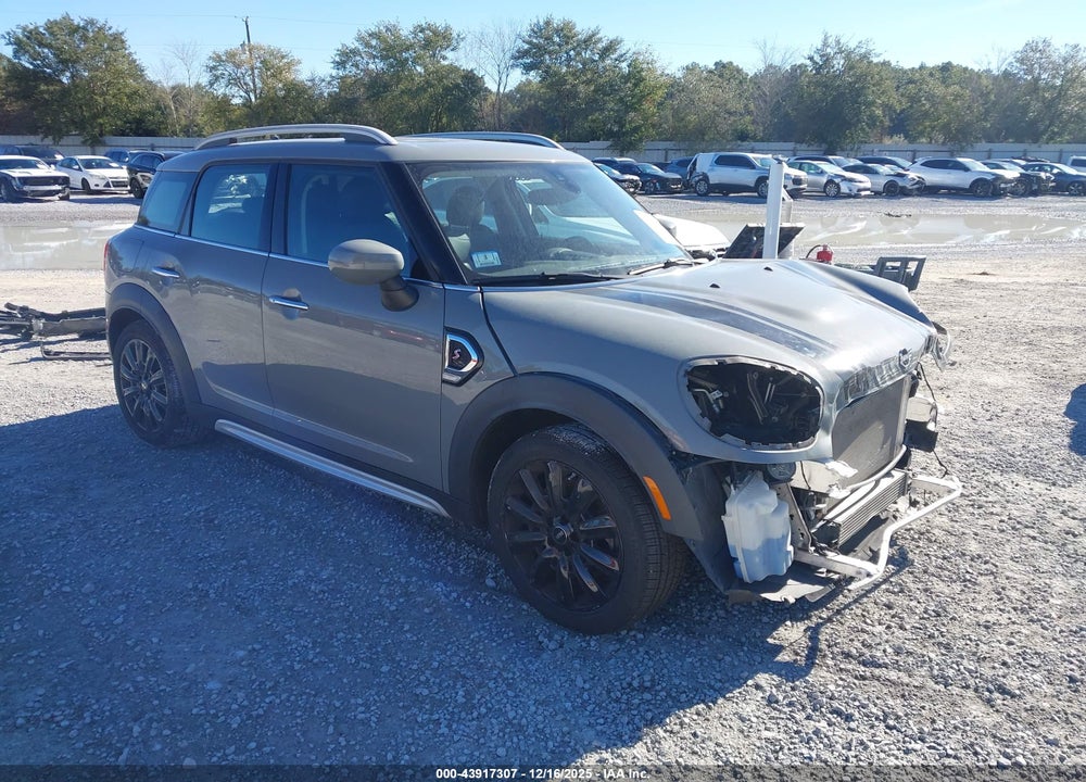 2020 MINI COUNTRYMAN COOPER S VIN: WMZYX1C07L3L29815