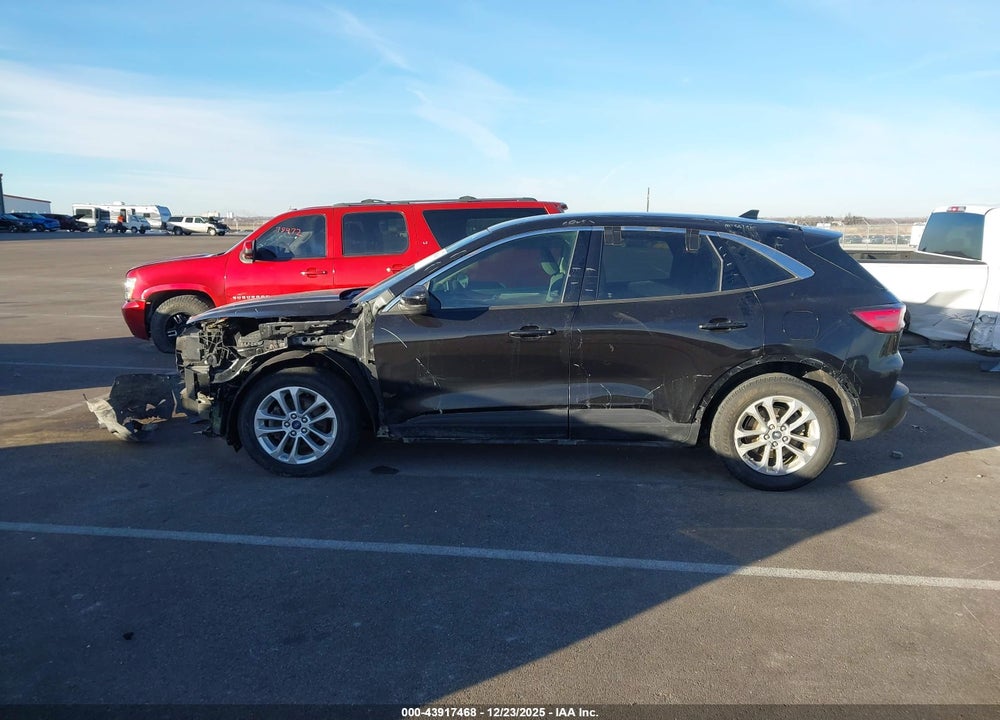 2020 FORD ESCAPE SE VIN: 1FMCU0G62LUA86058