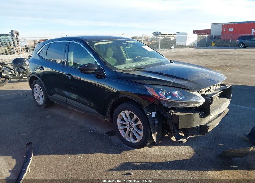 2020 FORD ESCAPE SE VIN: 1FMCU0G62LUA86058