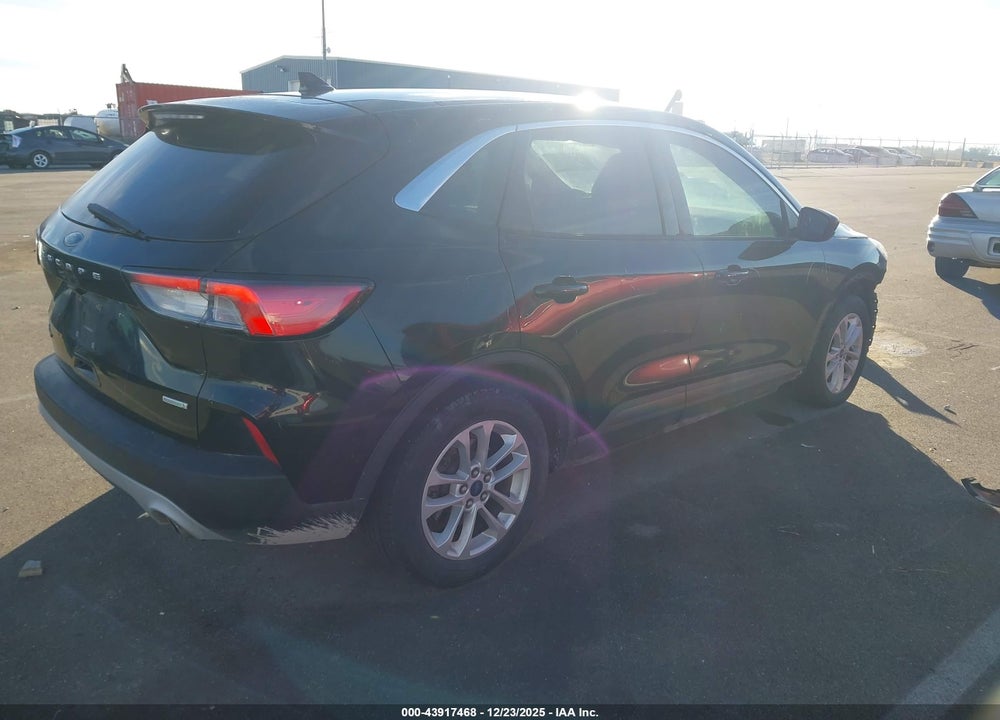 2020 FORD ESCAPE SE VIN: 1FMCU0G62LUA86058