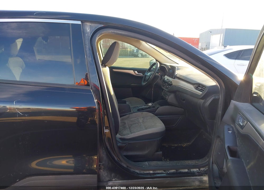 2020 FORD ESCAPE SE VIN: 1FMCU0G62LUA86058