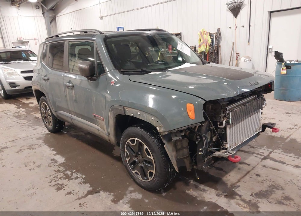 2016 JEEP RENEGADE TRAILHAWK VIN: ZACCJBCTXGPD56634