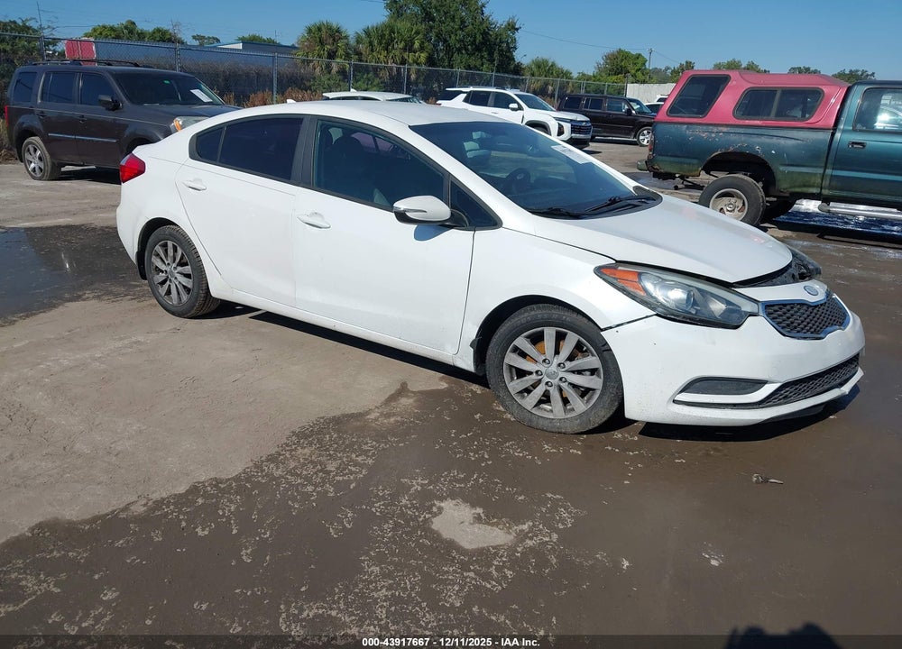 2014 KIA FORTE LX VIN: KNAFX4A67E5063653