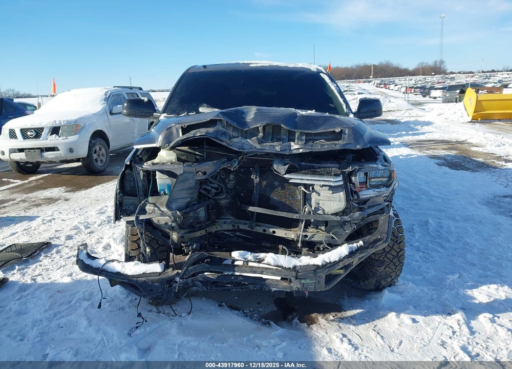 2015 TOYOTA TUNDRA PLATINUM 5.7L V8 VIN: 5TFAW5F11FX475480