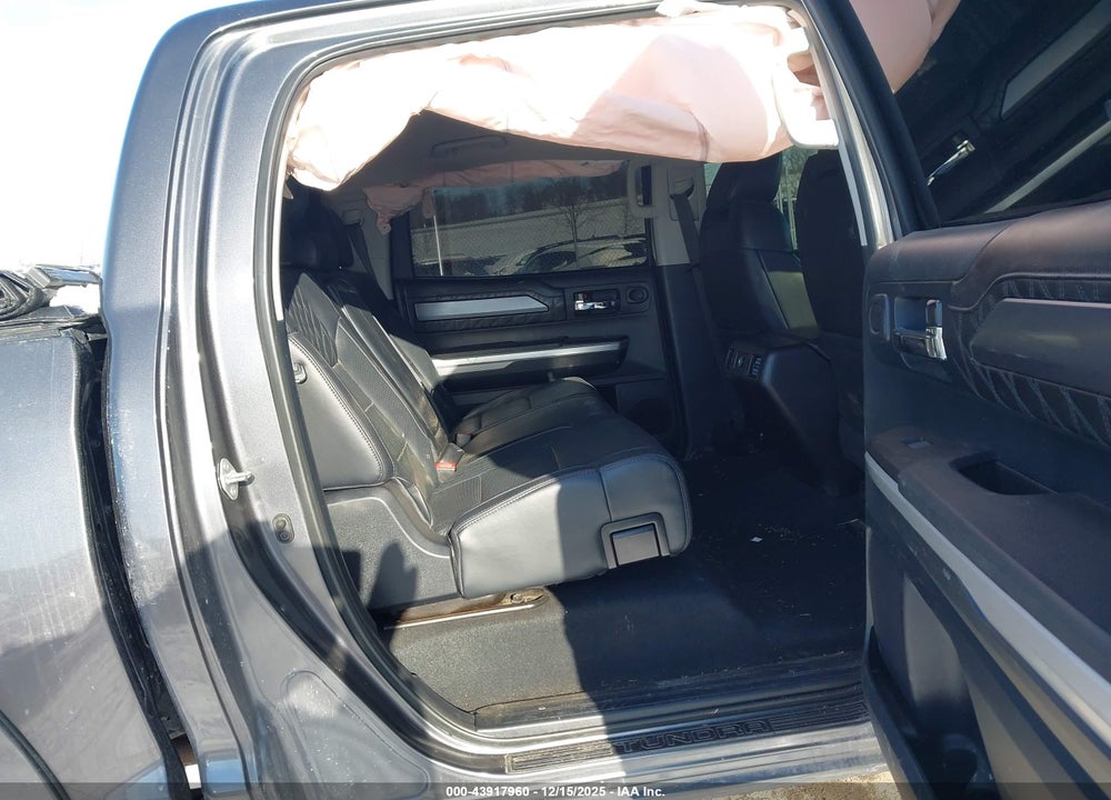 2015 TOYOTA TUNDRA PLATINUM 5.7L V8 VIN: 5TFAW5F11FX475480