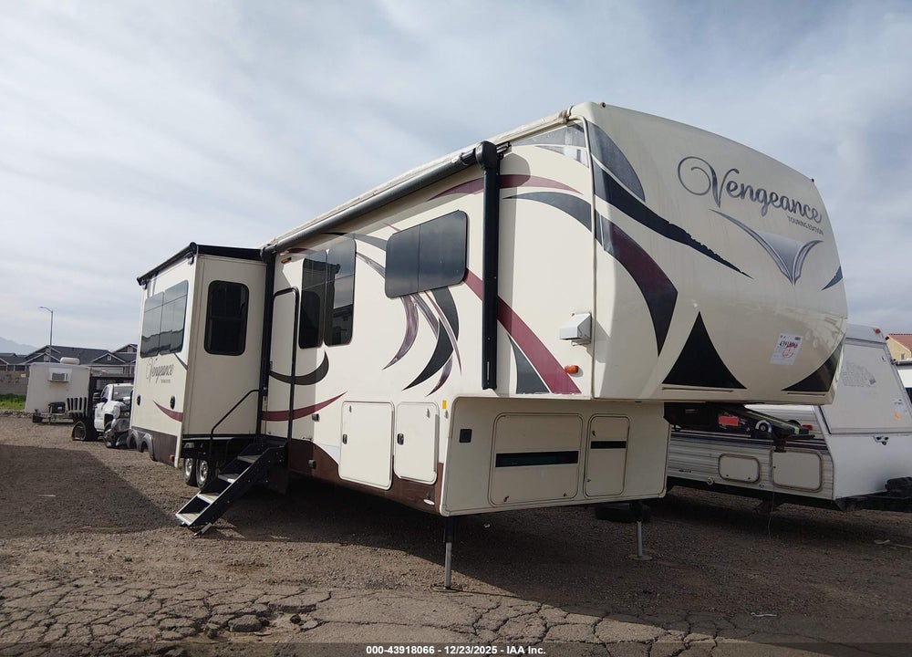 2015 CHEROKEE BY FOREST R VENGEANCE TOURING TO VIN: 4X4FVGP34FR500245