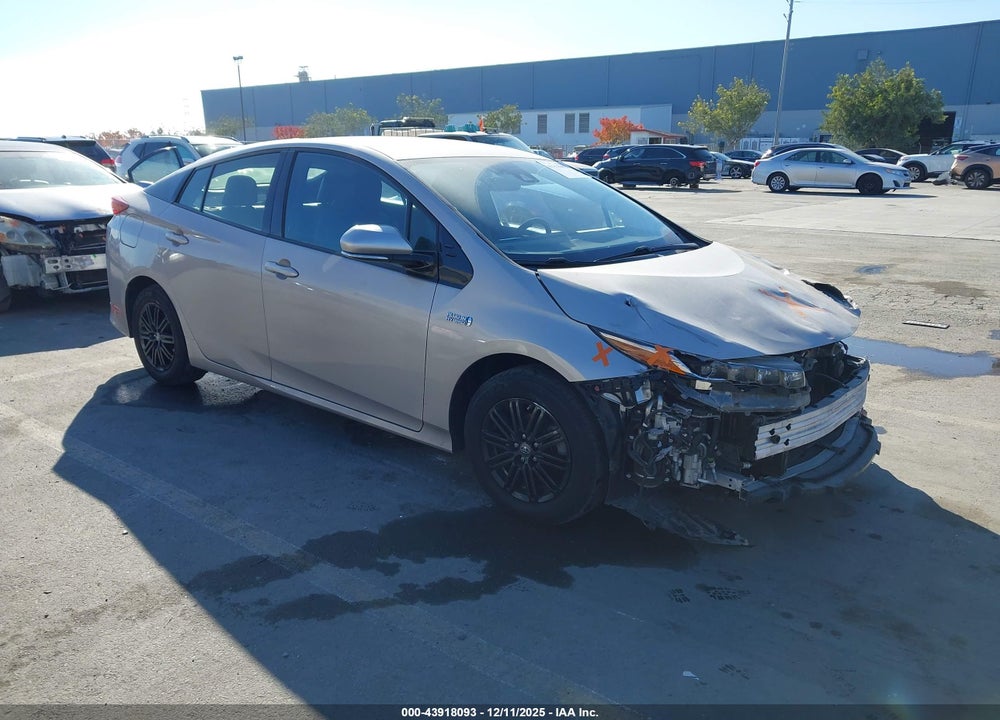 2017 TOYOTA PRIUS PRIME PREMIUM VIN: JTDKARFPXH3002041