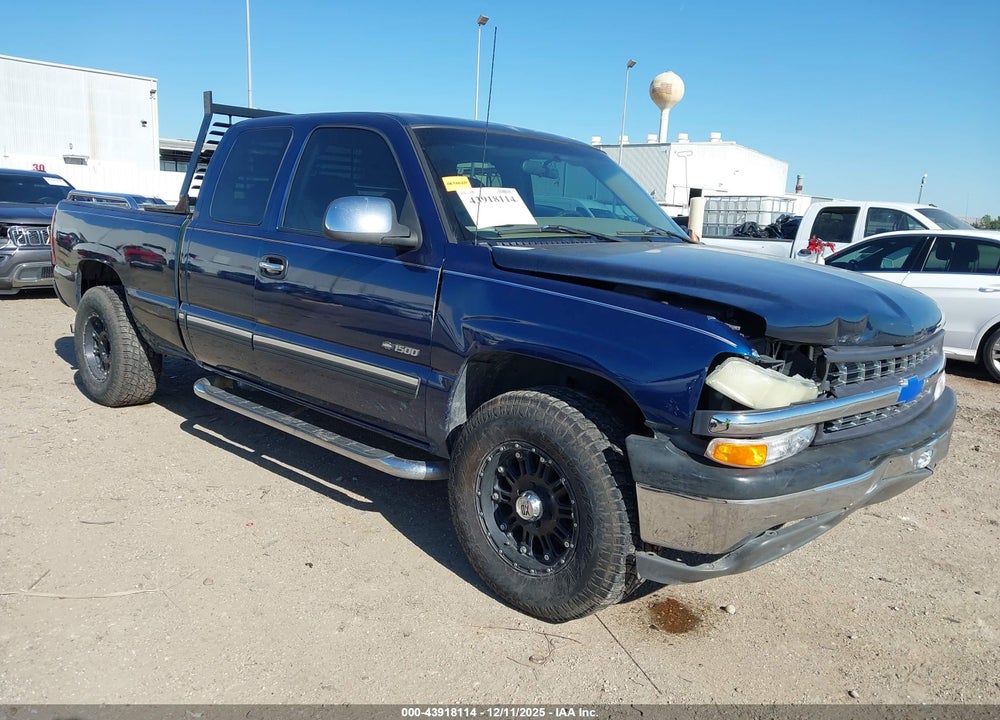 2002 CHEVROLET SILVERADO 1500 LS VIN: 2GCEC19VX21165434