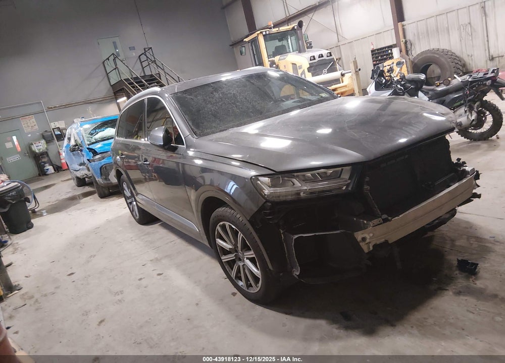 2018 AUDI Q7 3.0T PREMIUM VIN: WA1VAAF75JD051446