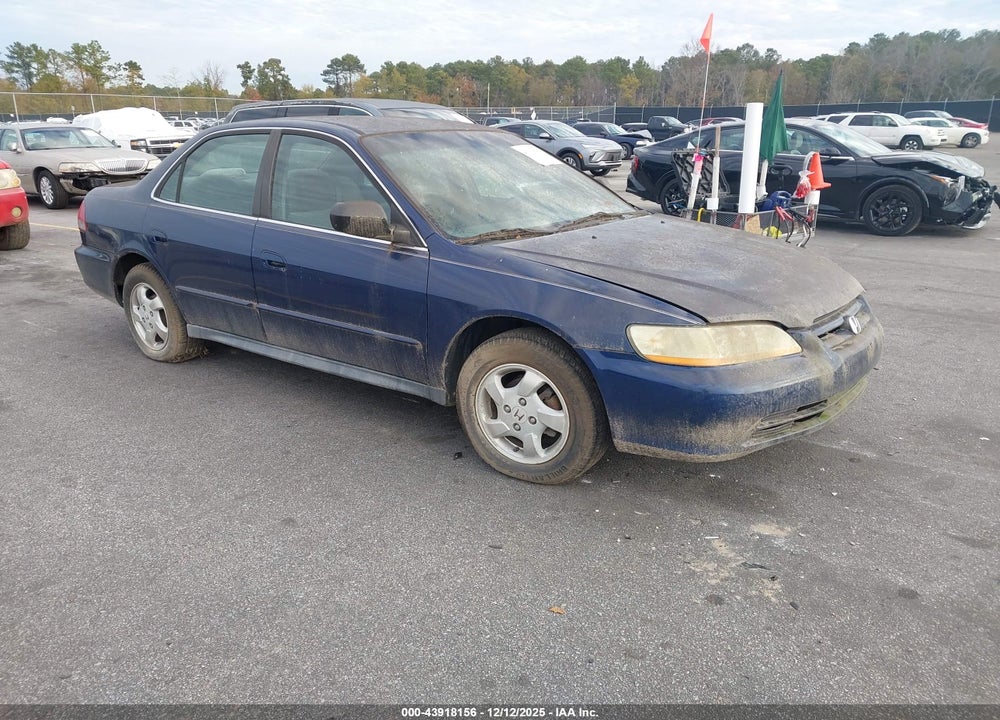 2002 HONDA ACCORD 2.3 VP VIN: 1HGCF86632A150382