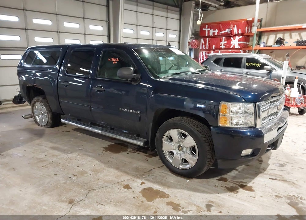 2011 CHEVROLET SILVERADO 1500 LT VIN: 3GCPKSE36BG334202