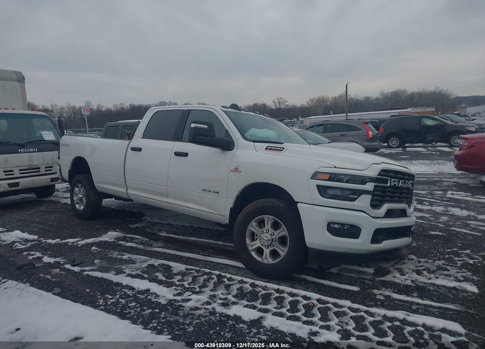 2025 RAM 2500 BIG HORN  4X4 8' BOX VIN: 3C63R5JL5SG588590