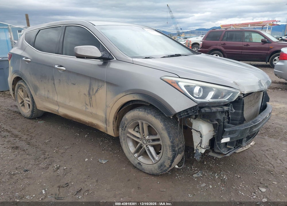 2017 HYUNDAI SANTA FE SPORT 2.4L VIN: 5NMZTDLB8HH018034