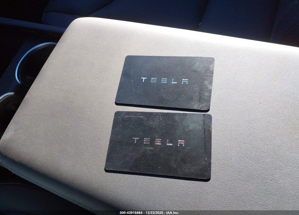 2025 TESLA MODEL 3 LONG RANGE ALL-WHEEL DRIVE VIN: 5YJ3E1EB6SF058293