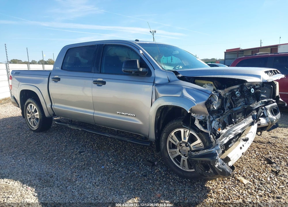 2014 TOYOTA TUNDRA SR5 4.6L V8 VIN: 5TFEM5F11EX079572