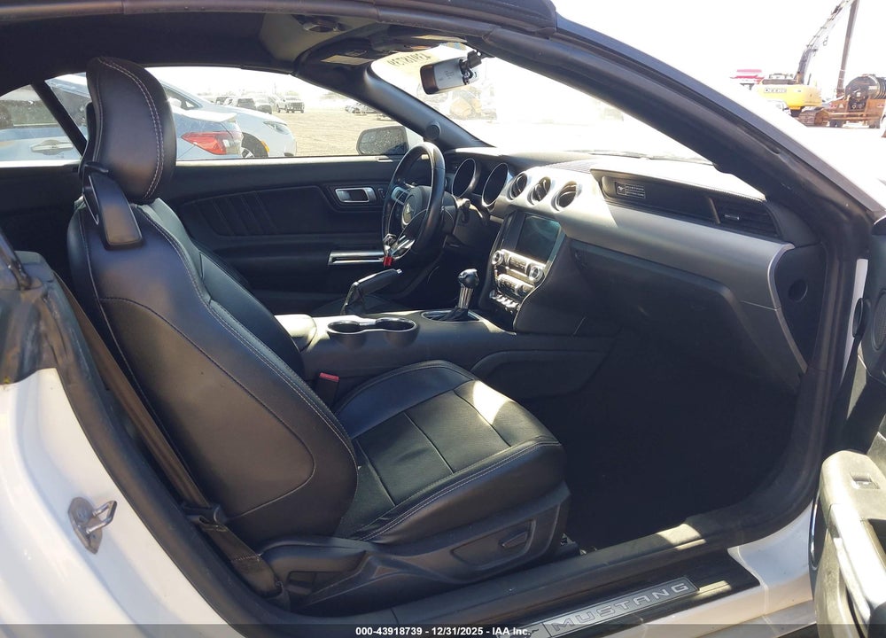2020 FORD MUSTANG ECOBOOST PREMIUM VIN: 1FATP8UH5L5114502