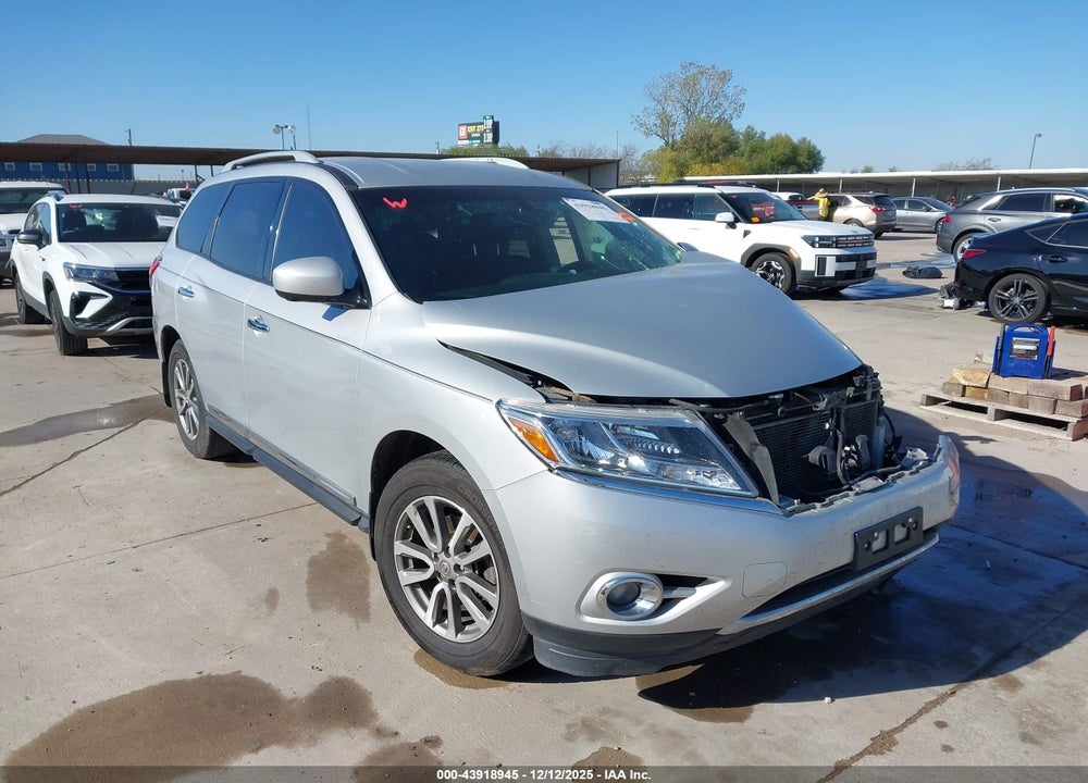 2015 NISSAN PATHFINDER SL VIN: 5N1AR2MN5FC665040