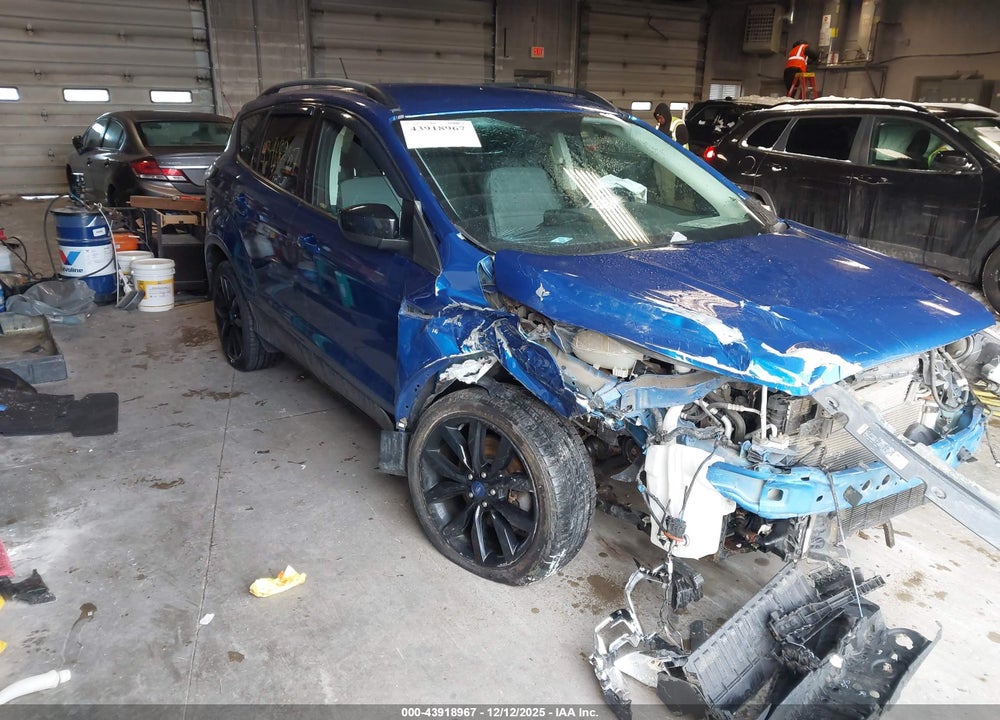 2018 FORD ESCAPE SE VIN: 1FMCU9GD5JUA59064