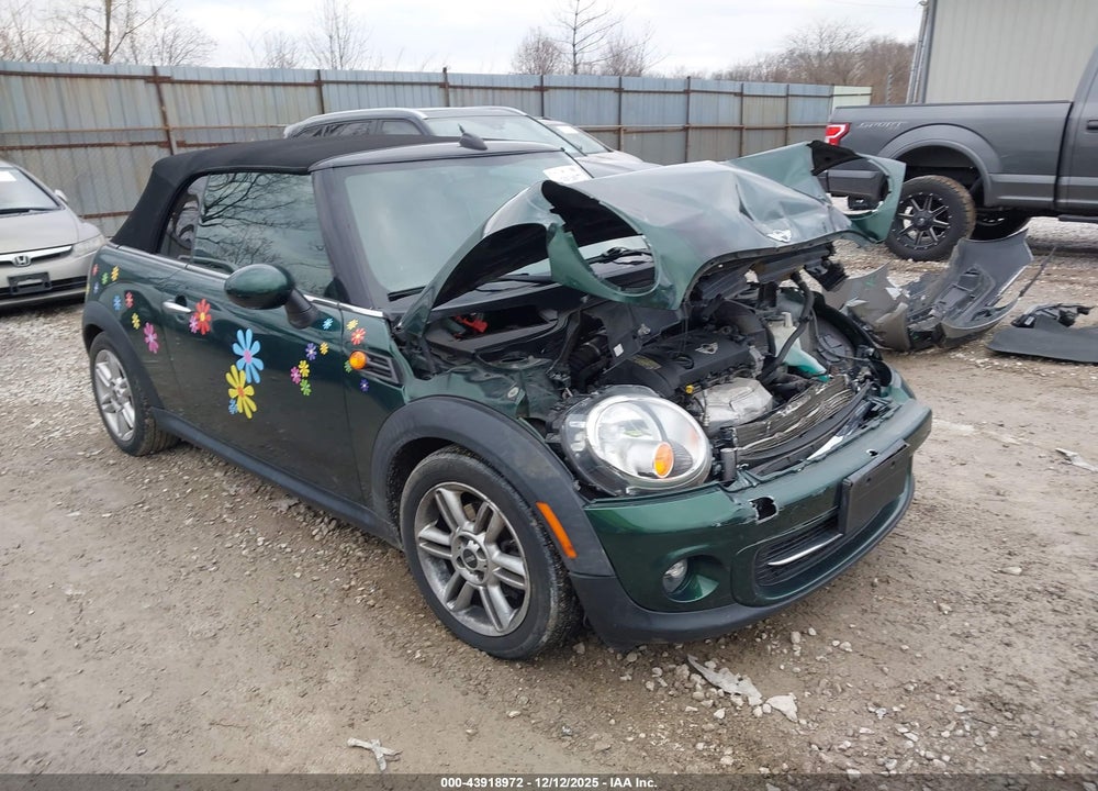 2012 MINI COOPER VIN: WMWZN3C51CT135005