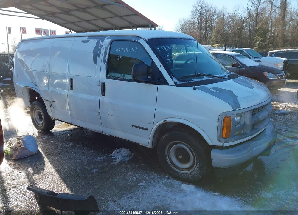 2002 CHEVROLET EXPRESS VIN: 1GCFG25M121116155