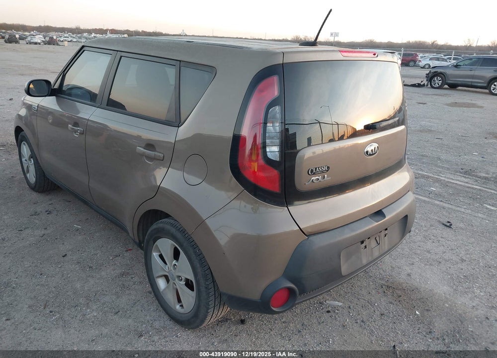 2016 KIA SOUL ! VIN: KNDJN2A22G7238399