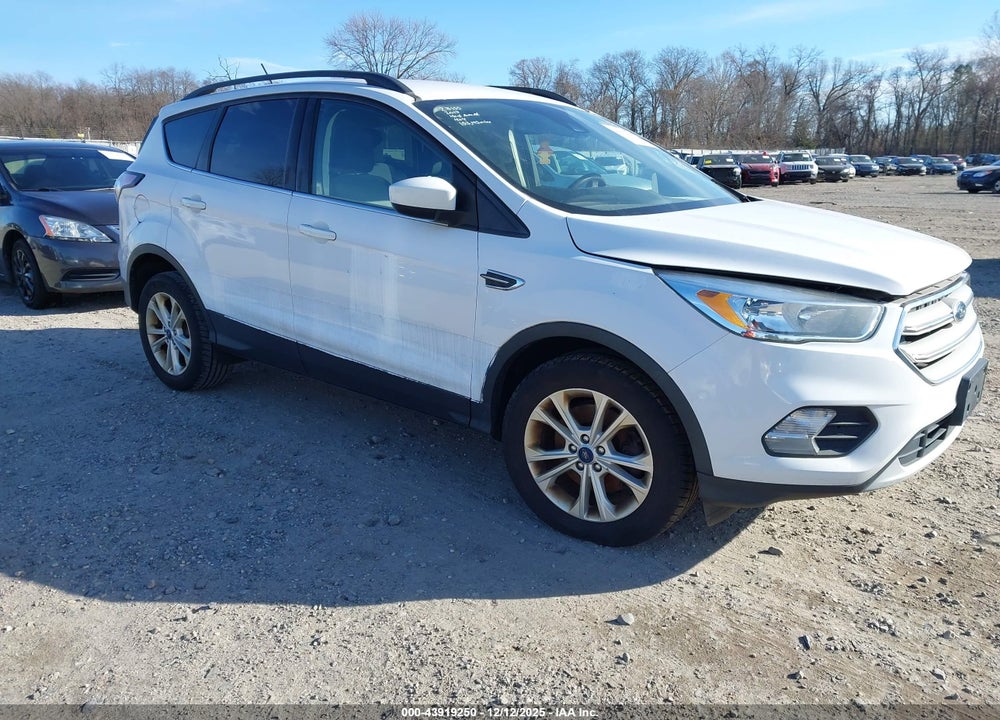 2018 FORD ESCAPE SE VIN: 1FMCU9GD9JUA86929