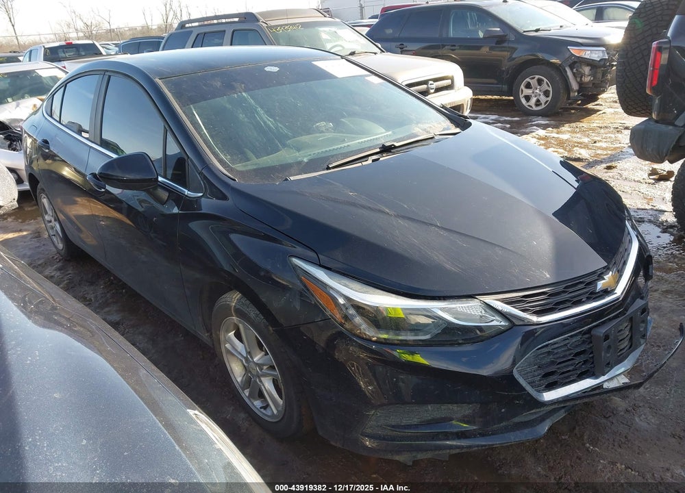 2017 CHEVROLET CRUZE LT AUTO VIN: 1G1BE5SM2H7150226