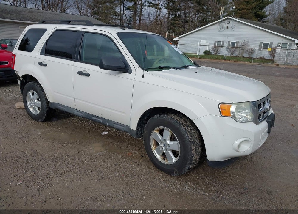 2010 FORD ESCAPE XLT VIN: 1FMCU9D72AKC04961