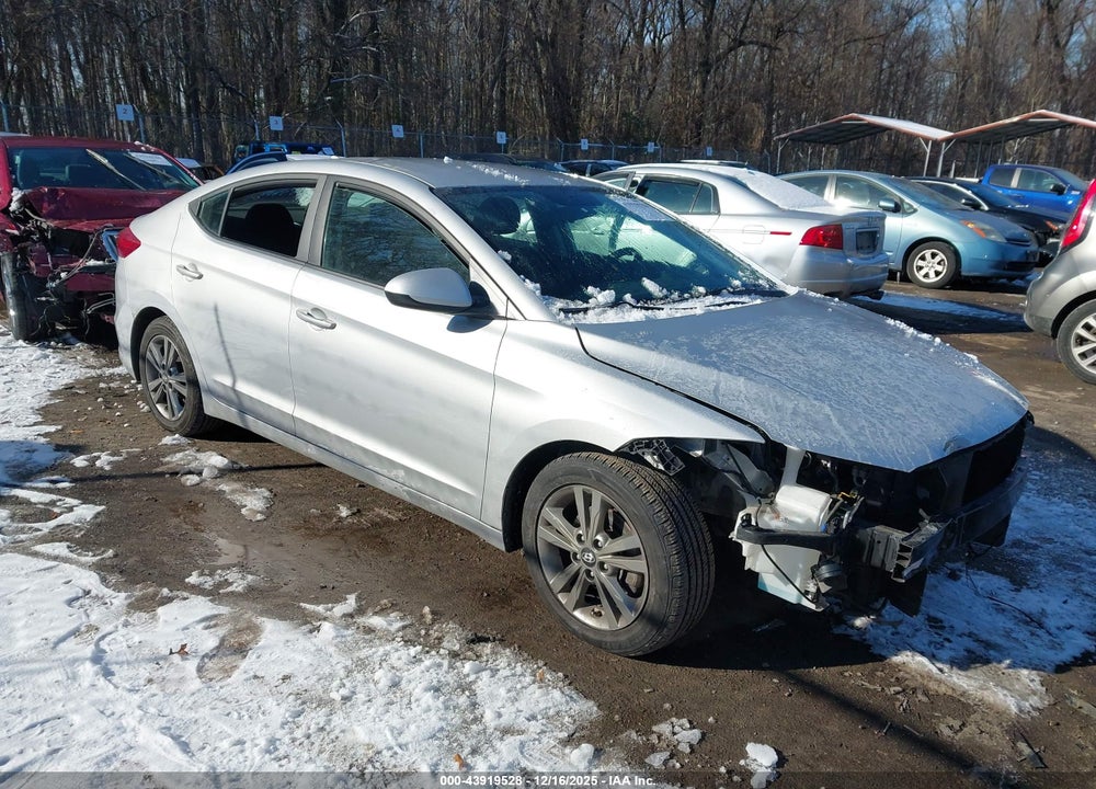 2018 HYUNDAI ELANTRA SEL VIN: 5NPD84LF3JH254131