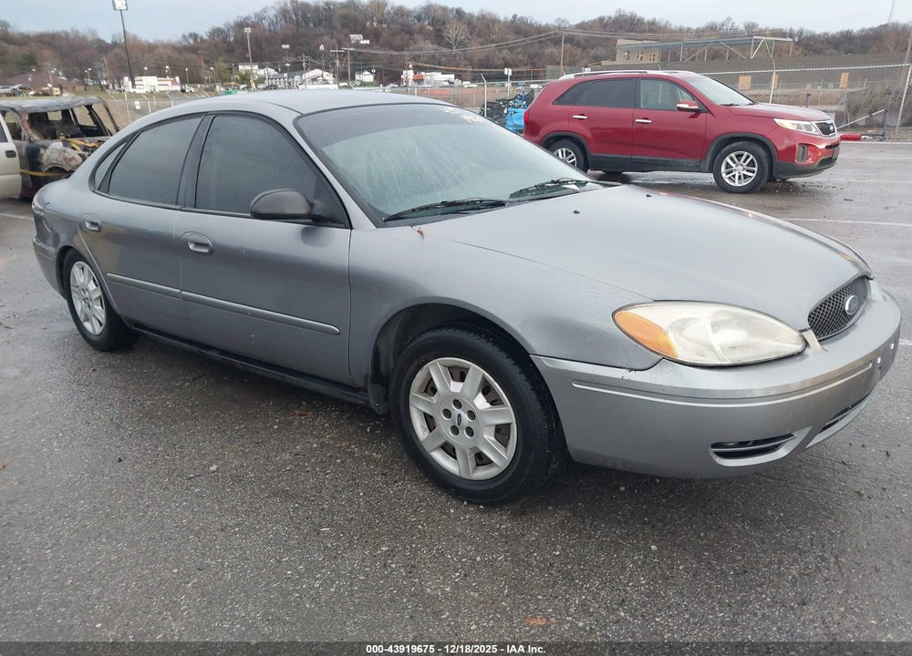 2006 FORD TAURUS SE VIN: 1FAFP53286A177307