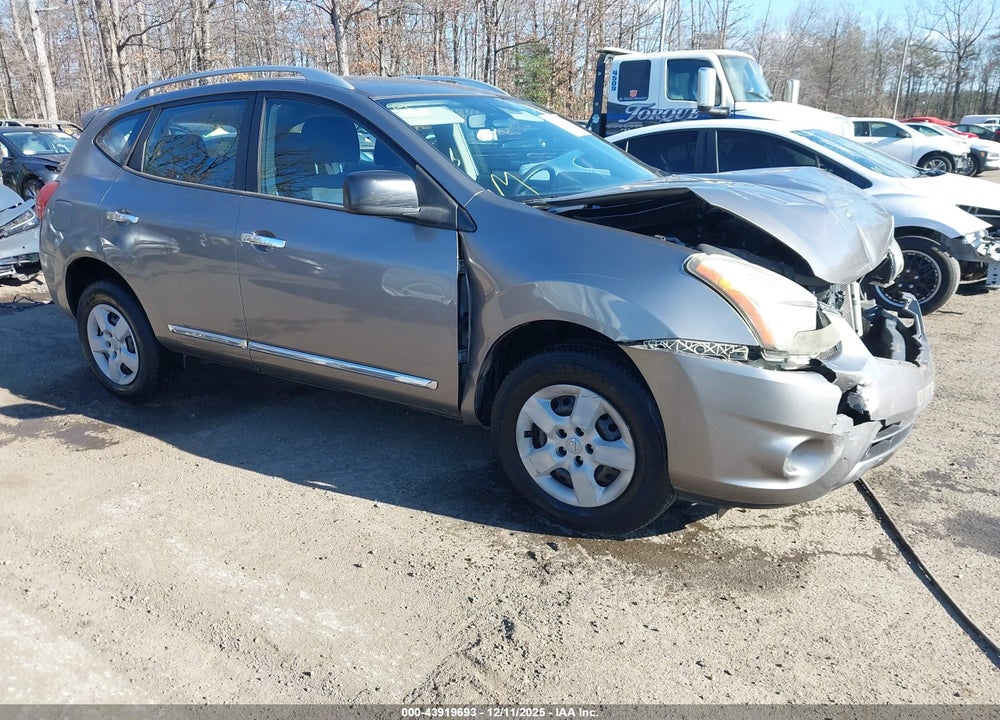 2015 NISSAN ROGUE SELECT S VIN: JN8AS5MVXFW759783