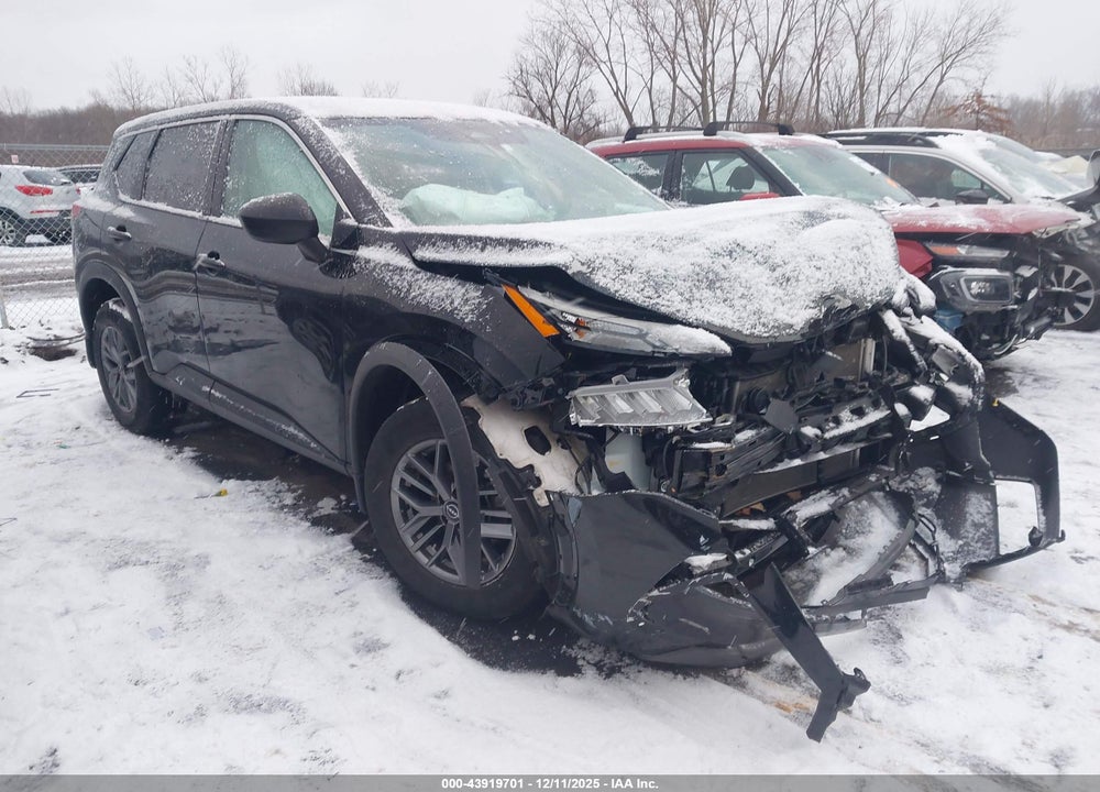 2022 NISSAN ROGUE S INTELLIGENT AWD VIN: 5N1BT3ABXNC705780