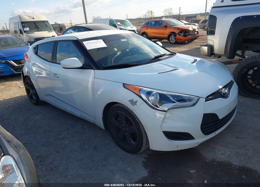 2012 HYUNDAI VELOSTER BASE W/GRAY VIN: KMHTC6AD8CU020112