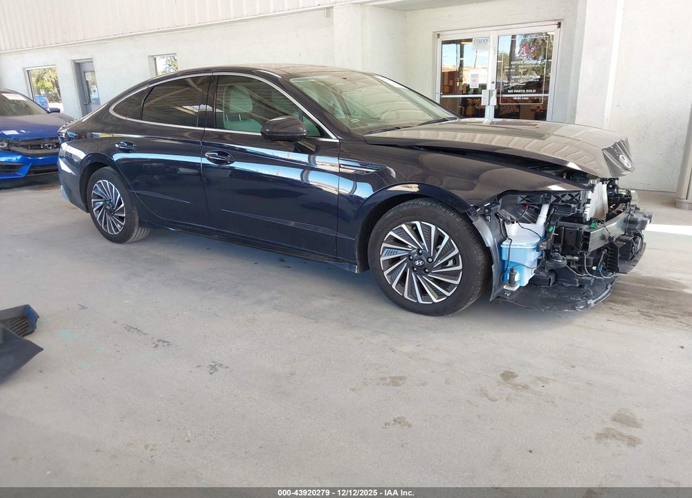 2025 HYUNDAI SONATA HYBRID LIMITED VIN: KMHL54JJ2SA109730