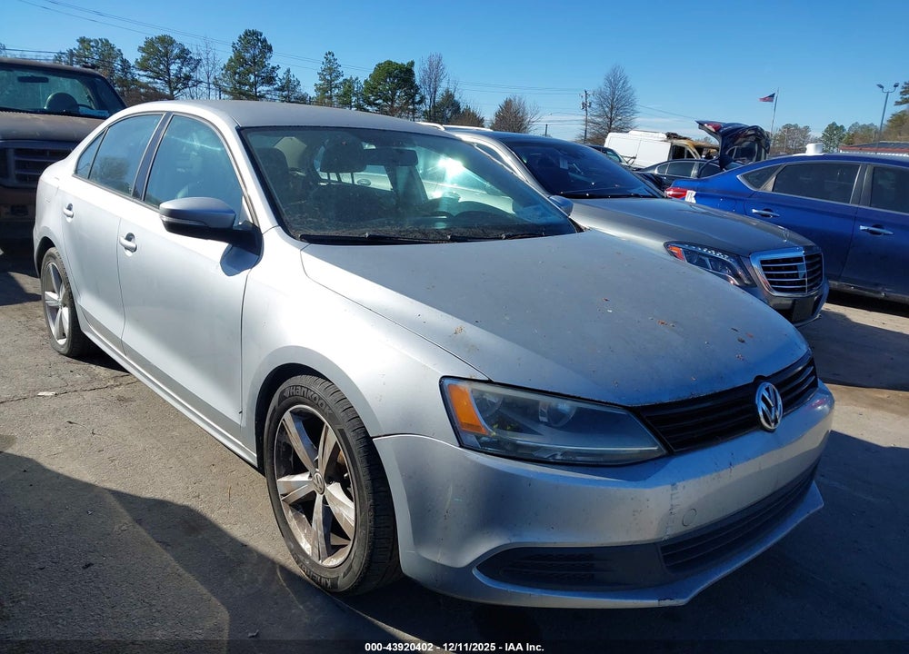 2014 VOLKSWAGEN JETTA 1.8T SE VIN: 3VWD17AJ0EM264612