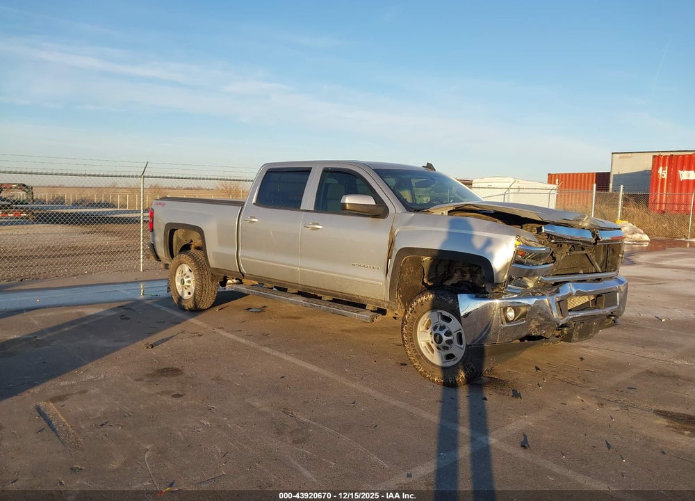 2017 CHEVROLET SILVERADO 2500HD LT VIN: 1GC1KVEG2HF206933