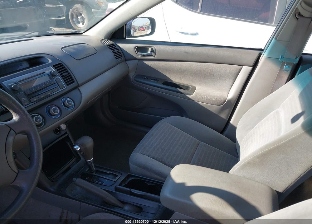 2005 TOYOTA CAMRY LE VIN: 4T1BE32K05U085363