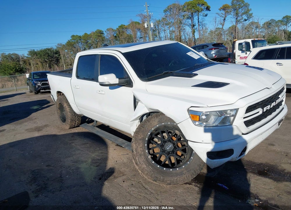 2022 RAM 1500 BIG HORN  4X4 5'7 BOX VIN: 1C6SRFFT8NN424143