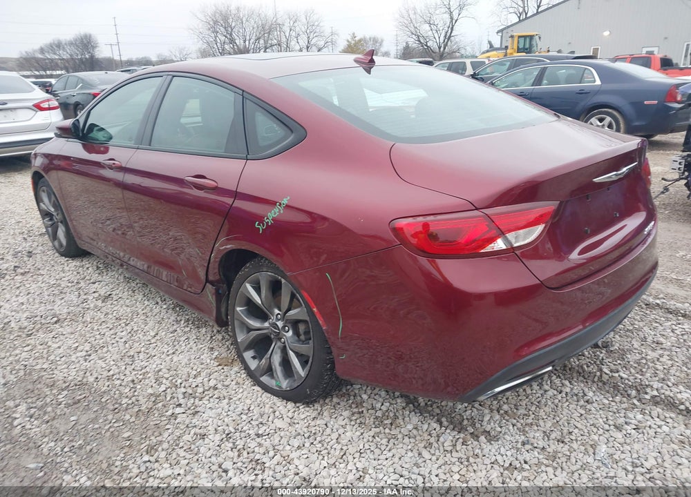 2015 CHRYSLER 200 S VIN: 1C3CCCBB2FN693478