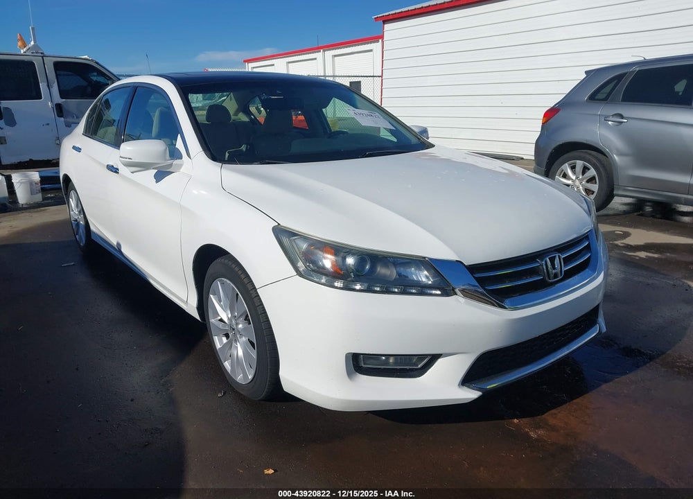 2013 HONDA ACCORD EX-L V-6 VIN: 1HGCR3F89DA003403