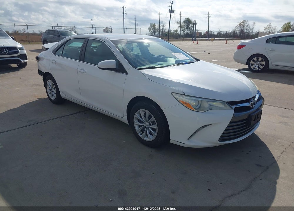 2016 TOYOTA CAMRY LE VIN: 4T4BF1FK9GR558116