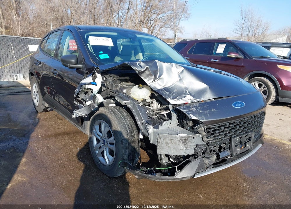 2020 FORD ESCAPE S VIN: 1FMCU0F67LUB67820