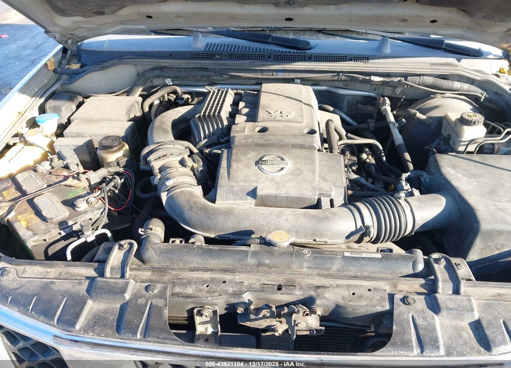 2005 NISSAN PATHFINDER XE VIN: 5N1AR18W25C763504