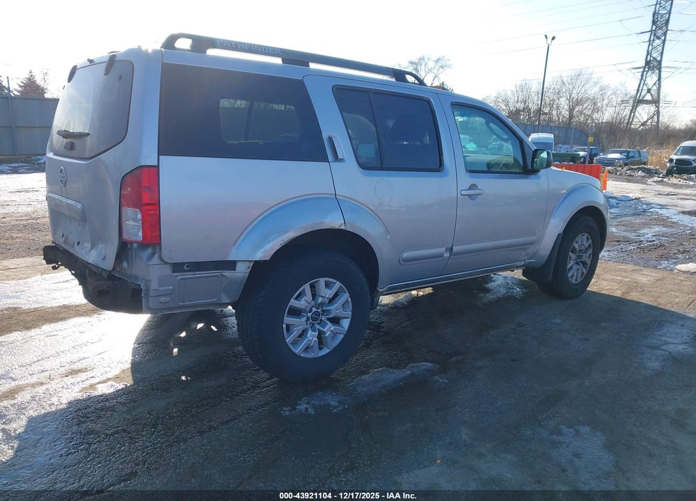 2005 NISSAN PATHFINDER XE VIN: 5N1AR18W25C763504
