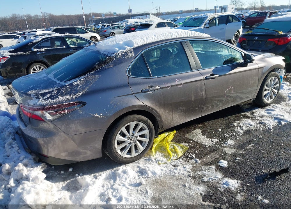 2024 TOYOTA CAMRY LE VIN: 4T1C11AK3RU227829
