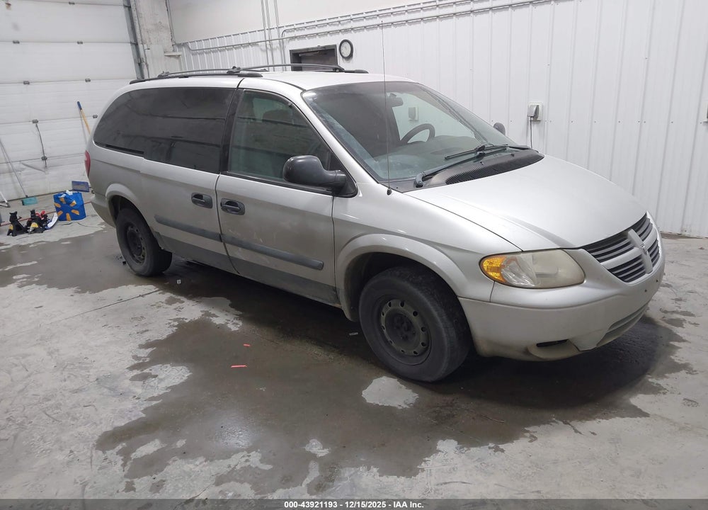 2005 DODGE GRAND CARAVAN SE VIN: 1D8GP24R55B129556