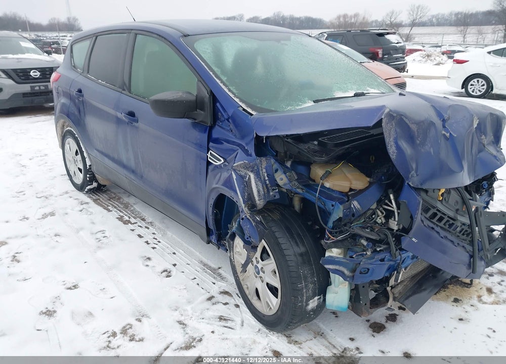 2014 FORD ESCAPE S VIN: 1FMCU0F7XEUB29736