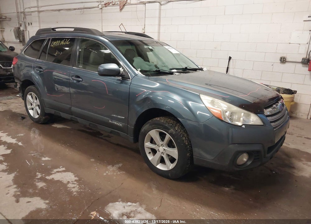 2013 SUBARU OUTBACK 2.5I PREMIUM VIN: 4S4BRBCCXD3277576